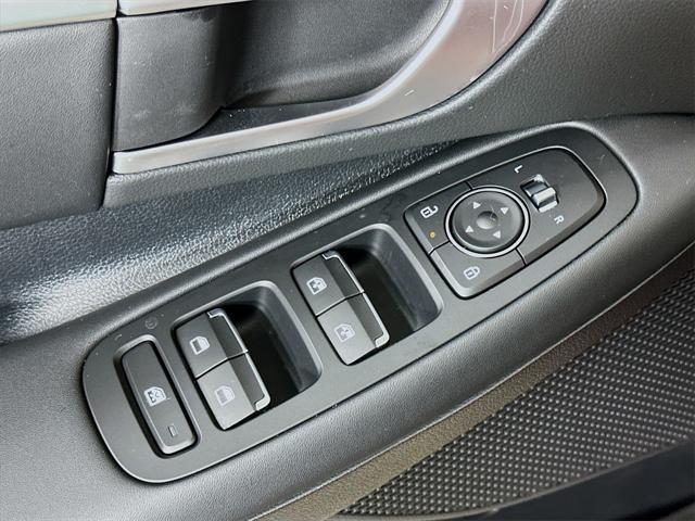 new 2025 Hyundai Sonata car, priced at $29,288