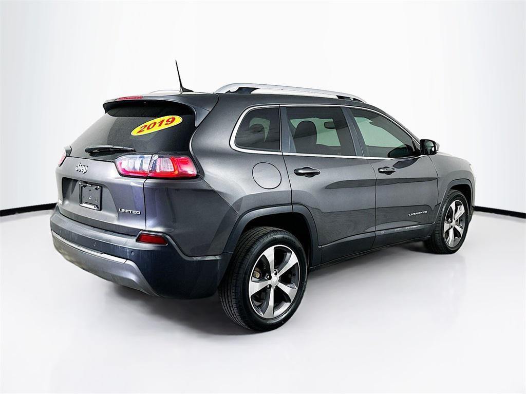 used 2019 Jeep Cherokee car, priced at $14,989