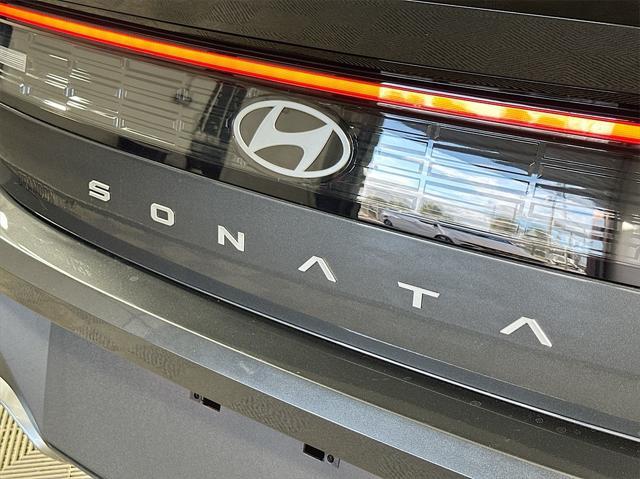 new 2025 Hyundai Sonata car, priced at $26,256