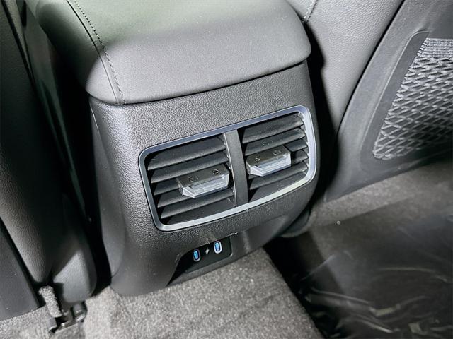 new 2025 Hyundai Sonata Hybrid car, priced at $37,704