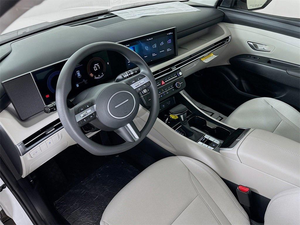 new 2025 Hyundai Tucson car, priced at $25,511