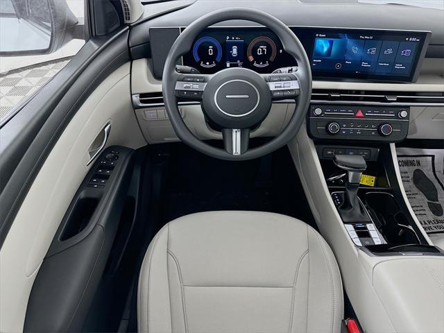 new 2025 Hyundai Tucson car, priced at $28,620
