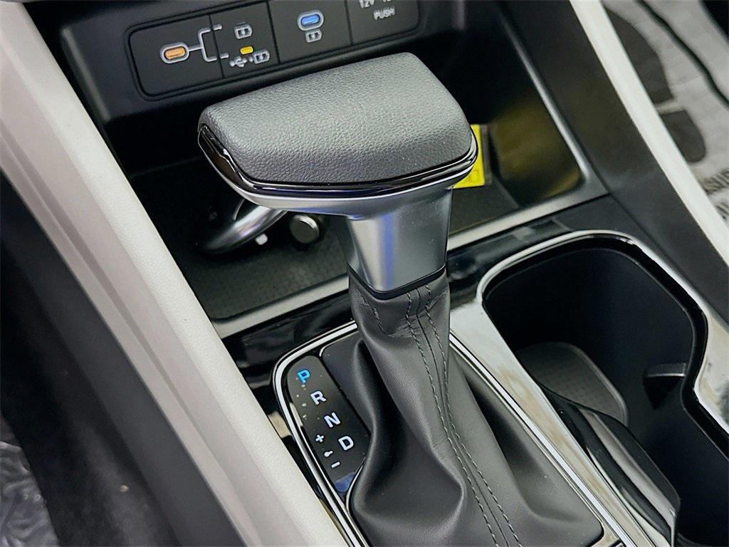 new 2025 Hyundai Tucson car, priced at $25,511