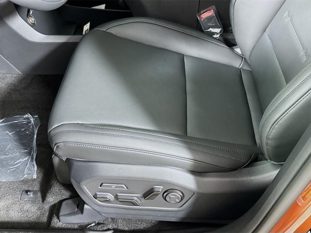 new 2025 Hyundai SANTA FE HEV car, priced at $47,405
