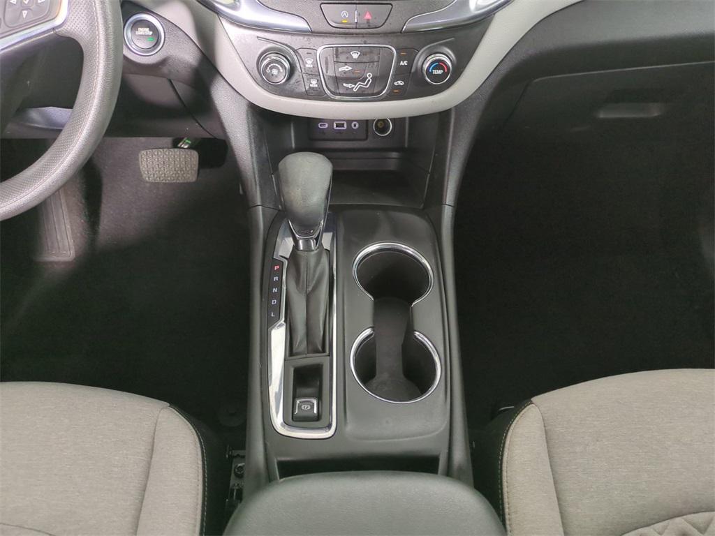 used 2023 Chevrolet Equinox car, priced at $17,909