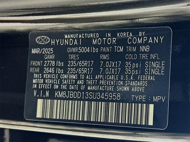 new 2025 Hyundai TUCSON Hybrid car, priced at $33,388