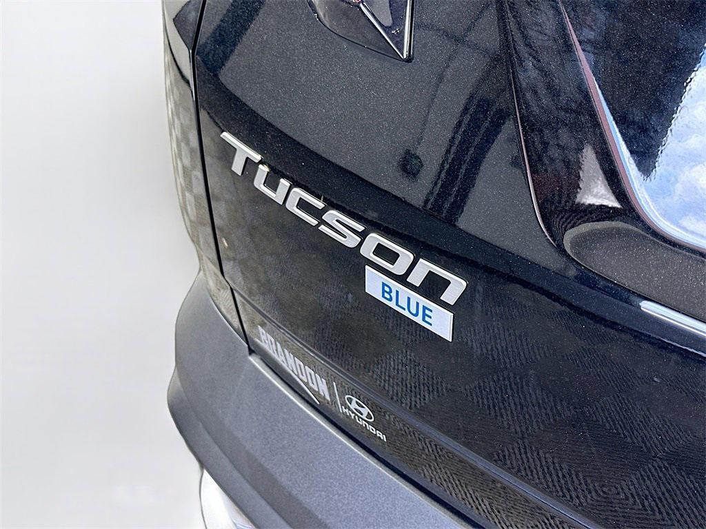 new 2025 Hyundai TUCSON Hybrid car, priced at $29,096