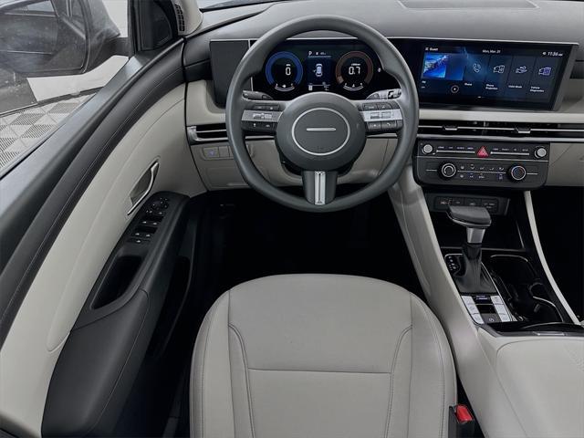 new 2025 Hyundai Tucson car, priced at $28,484
