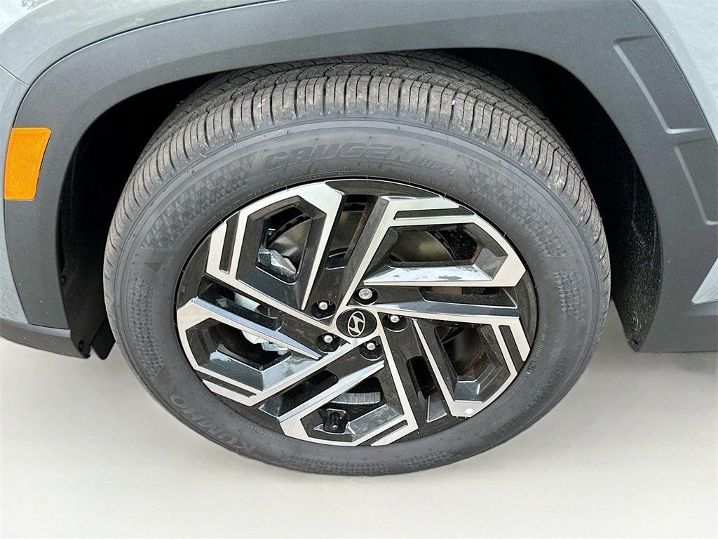 new 2025 Hyundai Tucson car, priced at $34,304