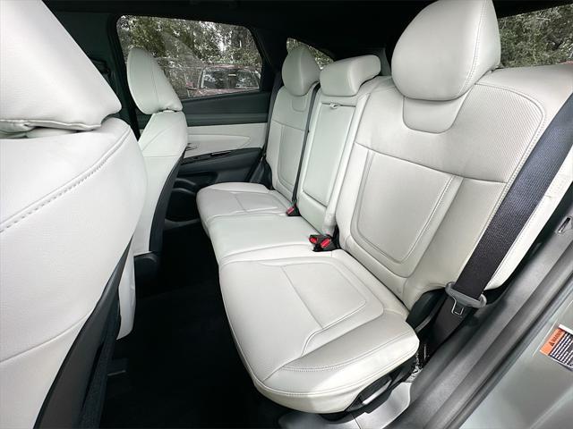 new 2025 Hyundai Tucson car, priced at $37,680