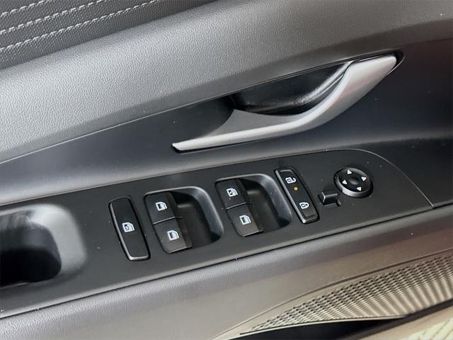 new 2025 Hyundai ELANTRA HEV car, priced at $24,829