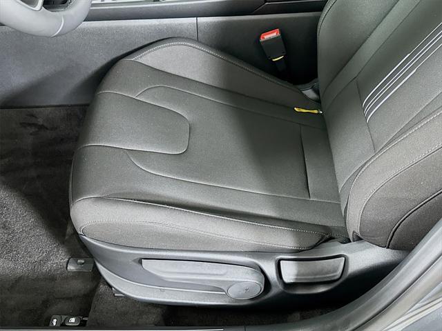 new 2025 Hyundai Elantra car, priced at $25,527