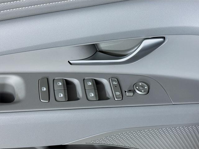 new 2025 Hyundai Elantra car, priced at $22,897