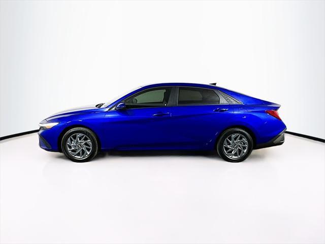 new 2025 Hyundai ELANTRA HEV car, priced at $25,093