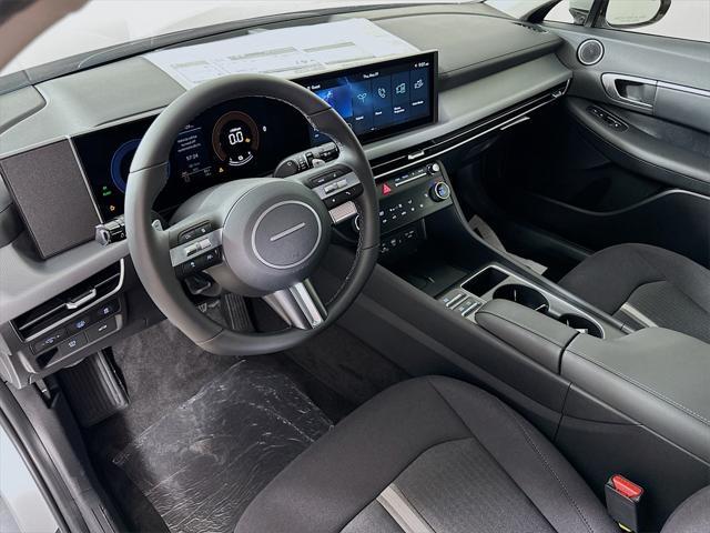 new 2025 Hyundai Sonata Hybrid car, priced at $30,793