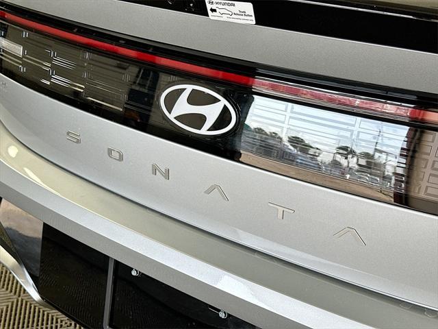 new 2025 Hyundai Sonata Hybrid car, priced at $30,793