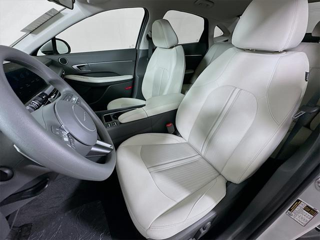 new 2025 Hyundai Sonata car, priced at $28,658
