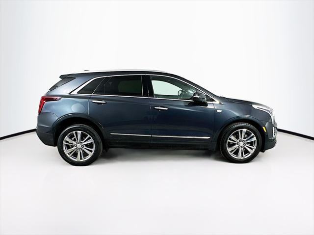 used 2023 Cadillac XT5 car, priced at $35,393