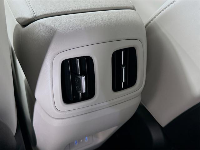 new 2025 Hyundai TUCSON Hybrid car, priced at $36,436