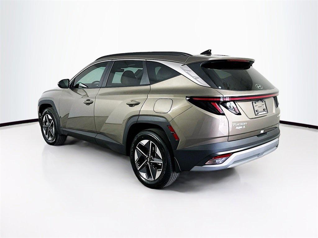 new 2025 Hyundai TUCSON Hybrid car, priced at $37,686