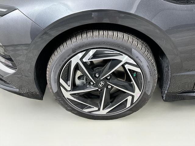 new 2025 Hyundai Sonata car, priced at $29,423