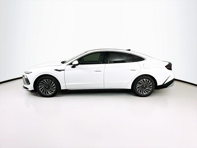 new 2025 Hyundai Sonata Hybrid car, priced at $37,578