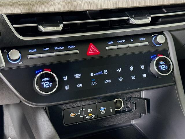 new 2025 Hyundai Sonata Hybrid car, priced at $37,578