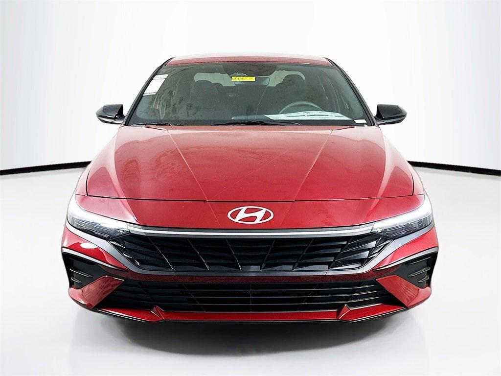 new 2025 Hyundai Elantra car, priced at $20,977