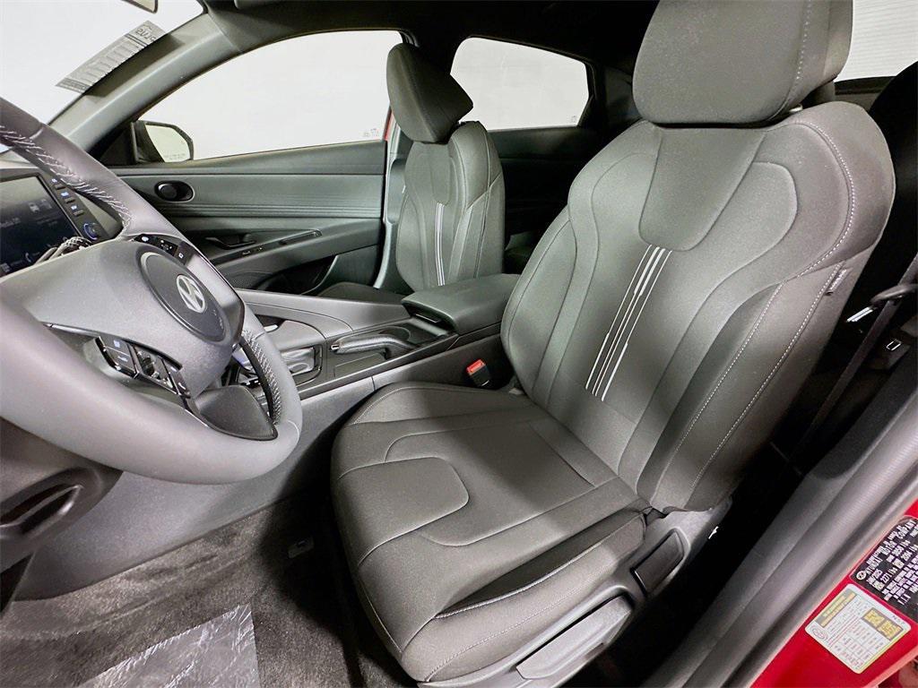 new 2025 Hyundai Elantra car, priced at $20,977