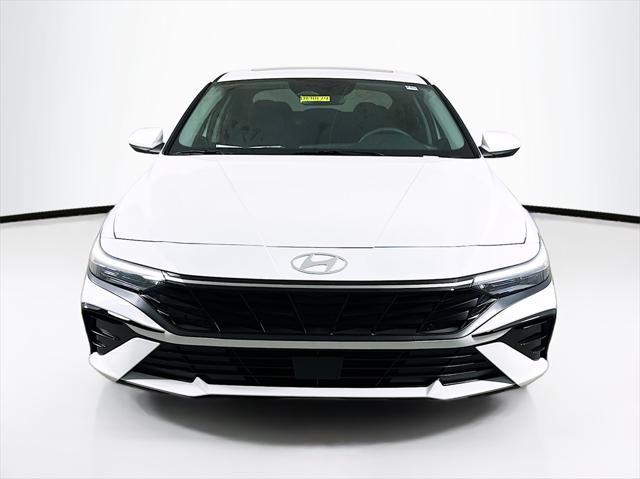 new 2025 Hyundai Elantra car, priced at $25,927