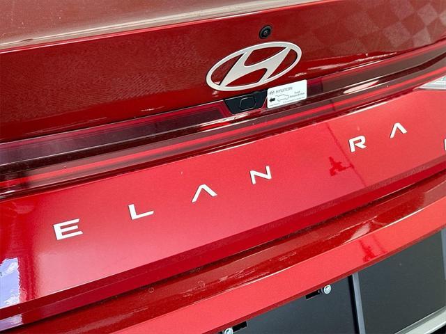 new 2025 Hyundai Elantra car, priced at $26,936