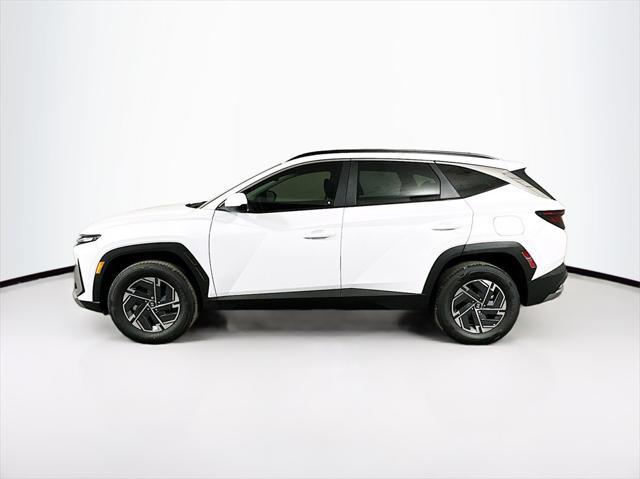 new 2025 Hyundai TUCSON Hybrid car, priced at $32,899