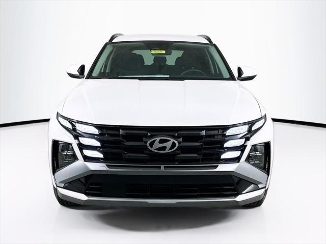 new 2025 Hyundai TUCSON Hybrid car, priced at $32,899