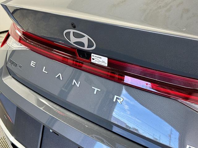 new 2025 Hyundai ELANTRA HEV car, priced at $25,574