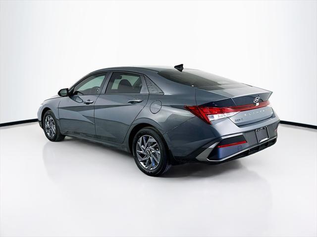 new 2025 Hyundai ELANTRA HEV car, priced at $25,324