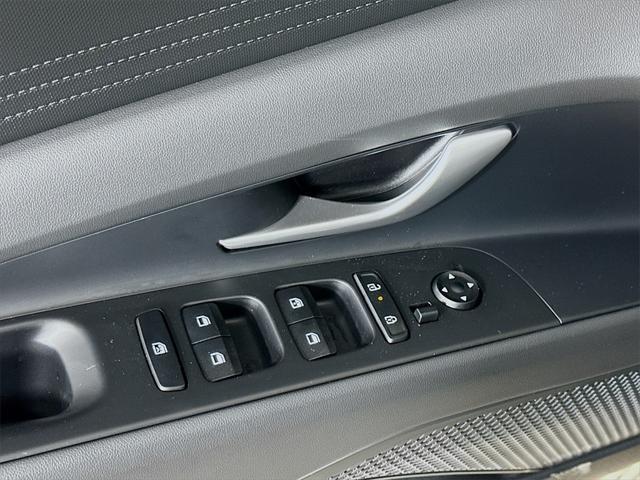 new 2025 Hyundai ELANTRA HEV car, priced at $25,324