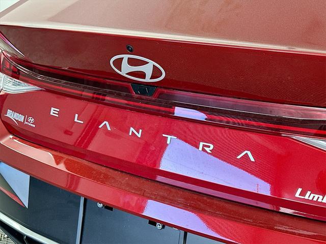 new 2025 Hyundai Elantra car, priced at $26,814