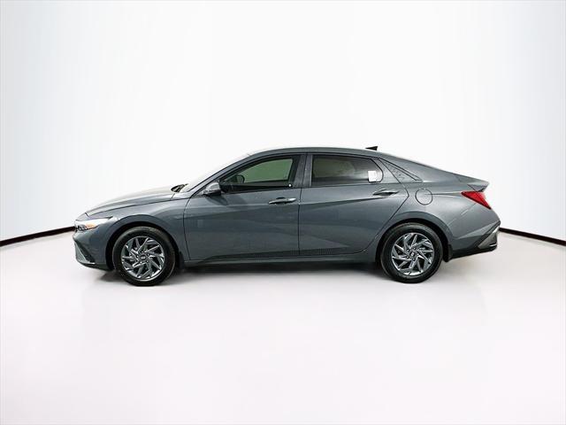 new 2025 Hyundai ELANTRA HEV car, priced at $26,574