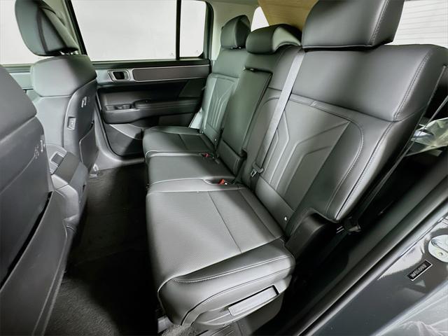 new 2025 Hyundai Santa Fe car, priced at $39,562