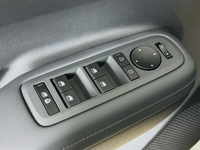 new 2025 Hyundai Santa Fe car, priced at $39,562