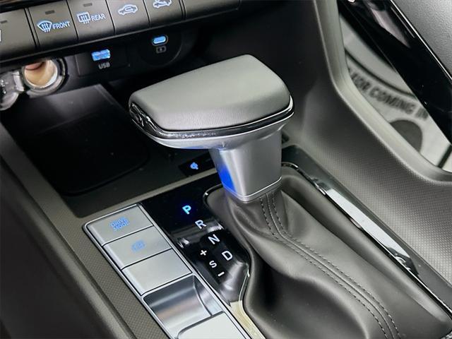 new 2025 Hyundai Elantra car, priced at $26,143