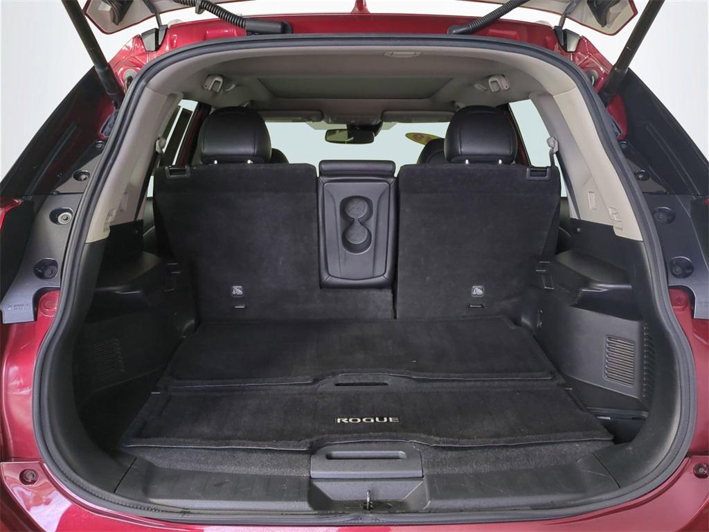 used 2019 Nissan Rogue car, priced at $15,325