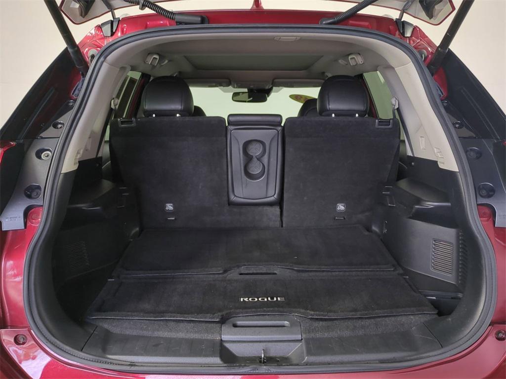 used 2019 Nissan Rogue car, priced at $15,832