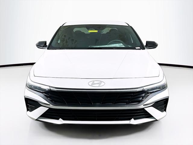 new 2025 Hyundai Elantra car, priced at $23,367