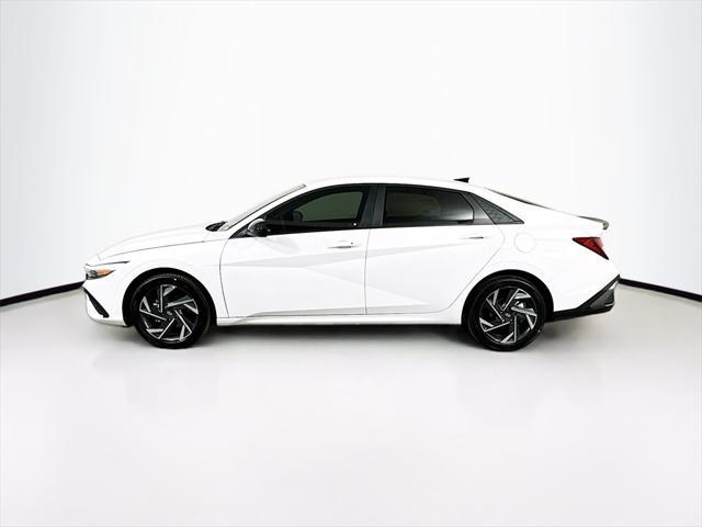 new 2025 Hyundai Elantra car, priced at $23,367