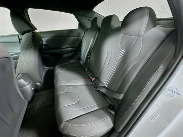 new 2025 Hyundai Elantra car, priced at $23,367