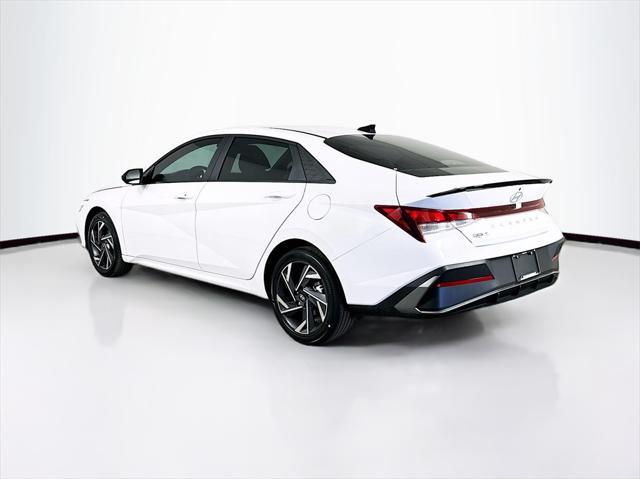new 2025 Hyundai Elantra car, priced at $23,367