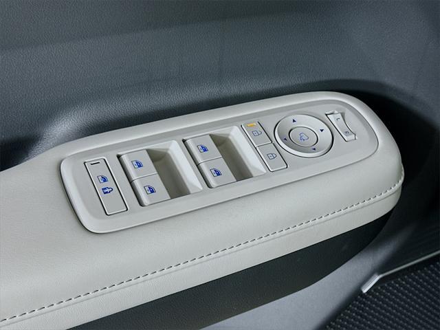 new 2025 Hyundai Santa Fe car, priced at $45,251