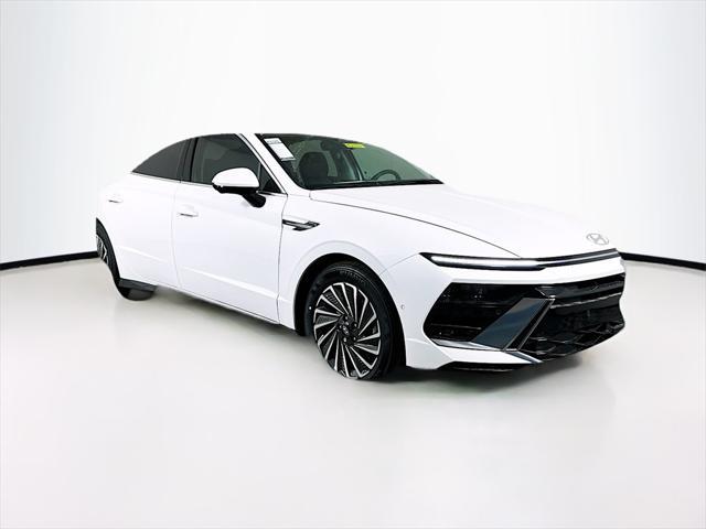 new 2025 Hyundai Sonata Hybrid car, priced at $37,917