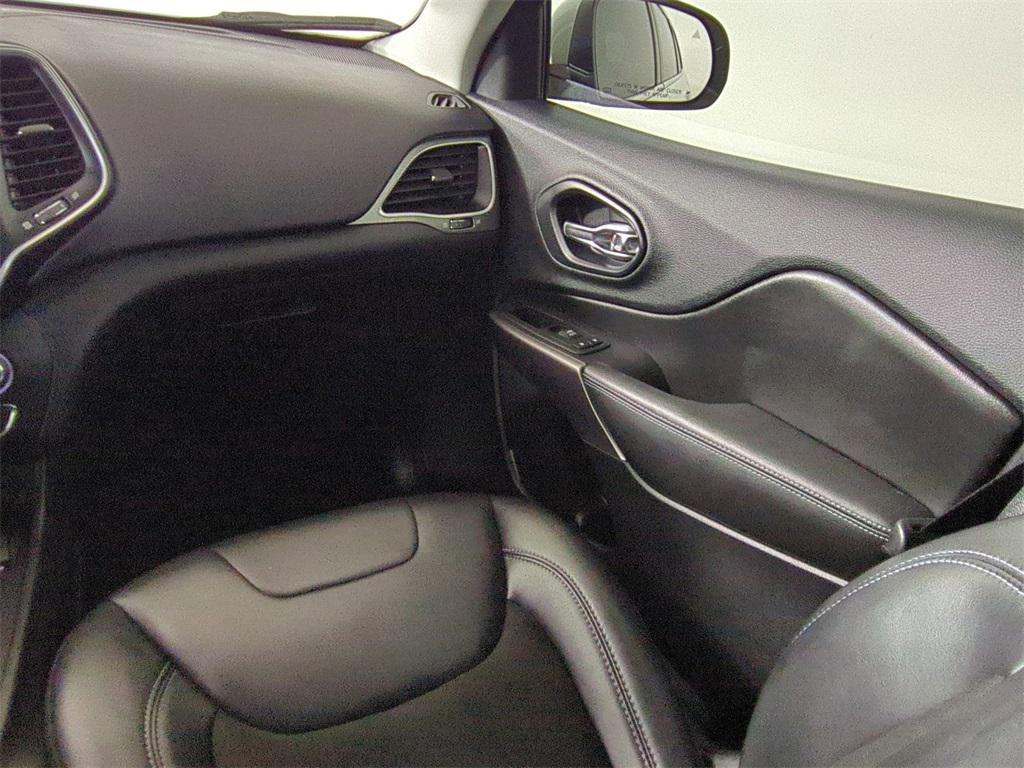 used 2019 Jeep Cherokee car, priced at $15,685